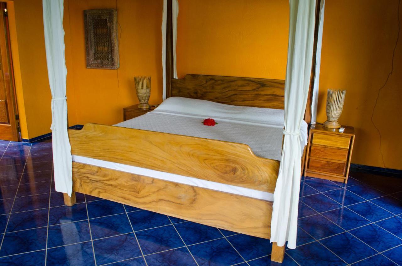 Hotel Vista De Olas Malpaís Extérieur photo